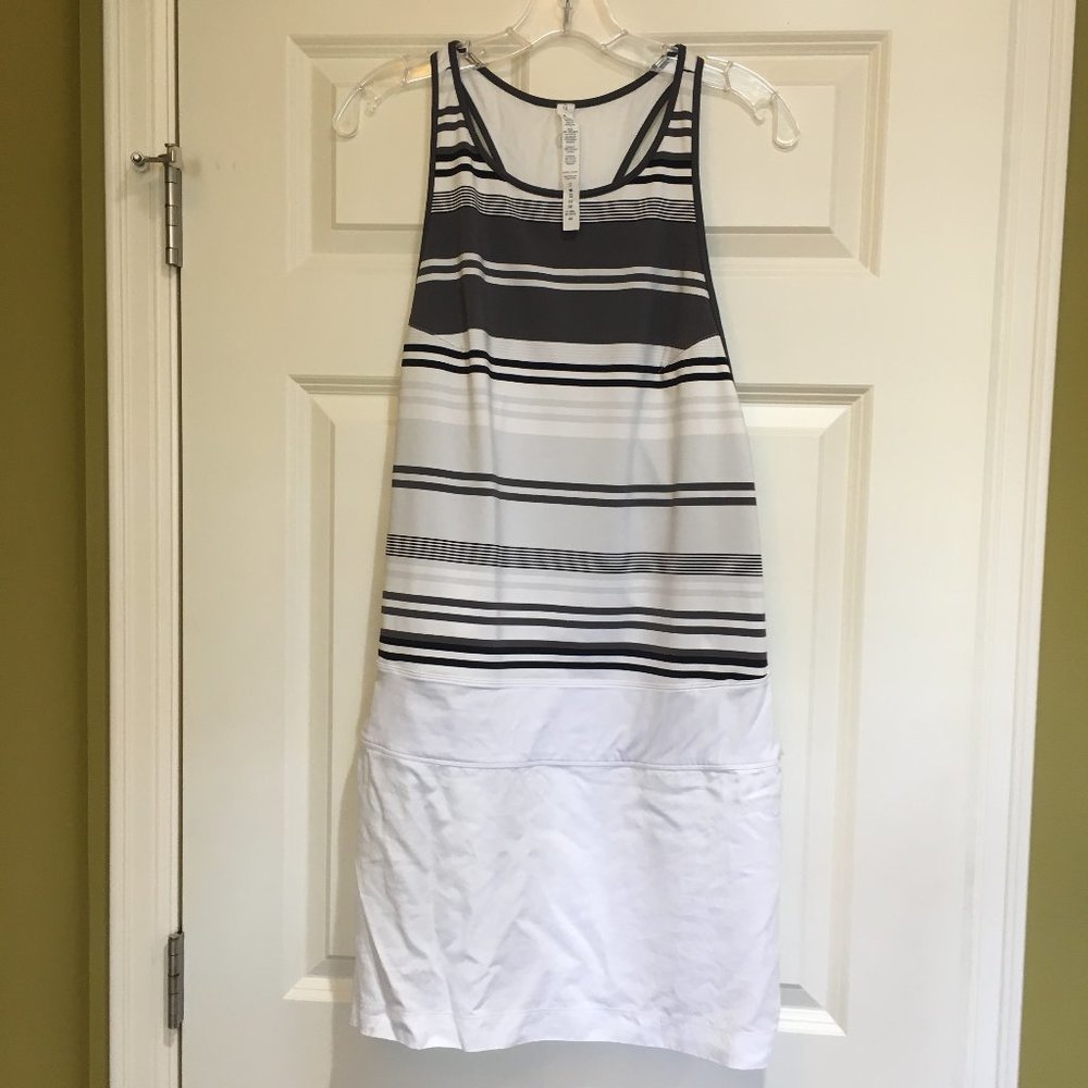 Lululemon Blissed Out Dress Size 10